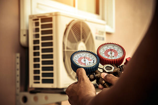 Professional Hvac technician working in Harrison, NJ